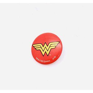 Wonder Woman WW DC Comics - Round Small Lapel / Jacket Pin